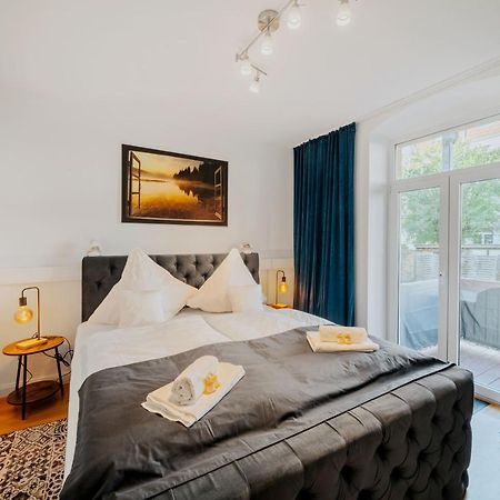 Blissplace 3 Zi Premium Apartment Nahe Getec Arena Mit Kingsize Betten Und Balkon Magdeburg Exterior photo