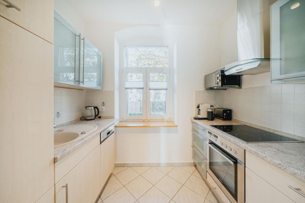 Blissplace 3 Zi Premium Apartment Nahe Getec Arena Mit Kingsize Betten Und Balkon Magdeburg Exterior photo